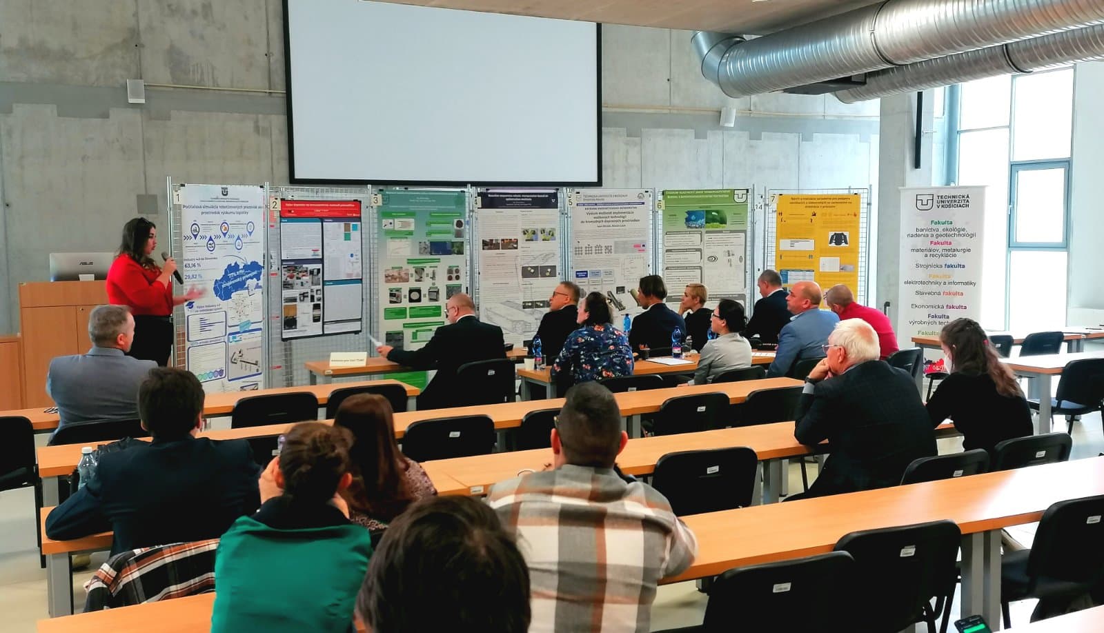 2024-phd-prace-03.jpg